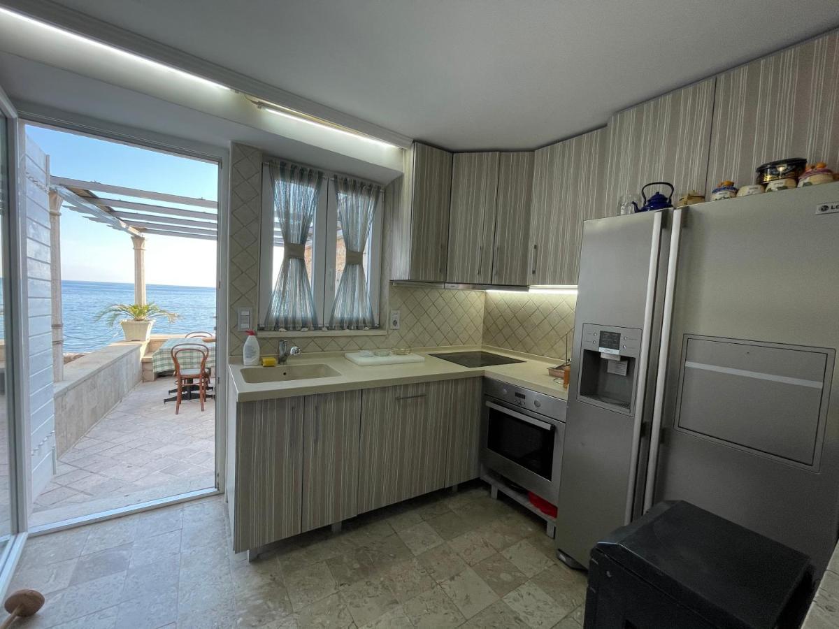 Budva Old Town Beach House Villa Exterior photo